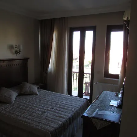 Suinn Cunda Guest house