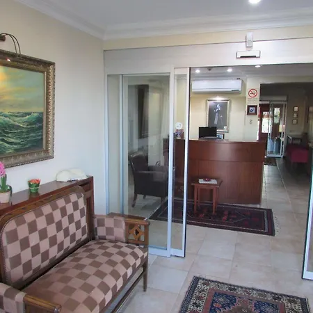 Suinn Cunda Guest house